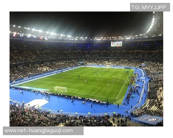 足球334带你领略世界足球的魅力与激情探索球场背后的故事与传奇 足球334带你领略世界足球的魅力与激情探索球场背后的故事与传奇